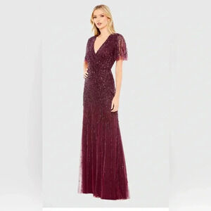 MAC DUGGAL Embellished Flutter Sleeve Gown NWT Style 35109